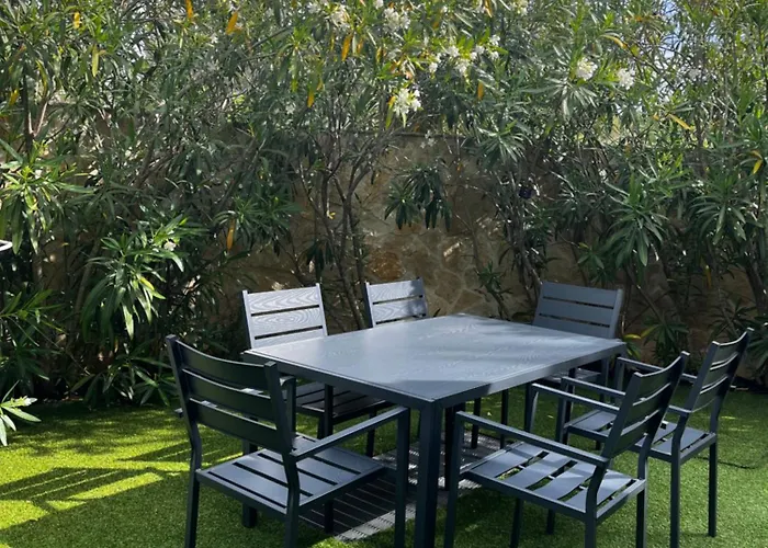 Dream In With Private Garden